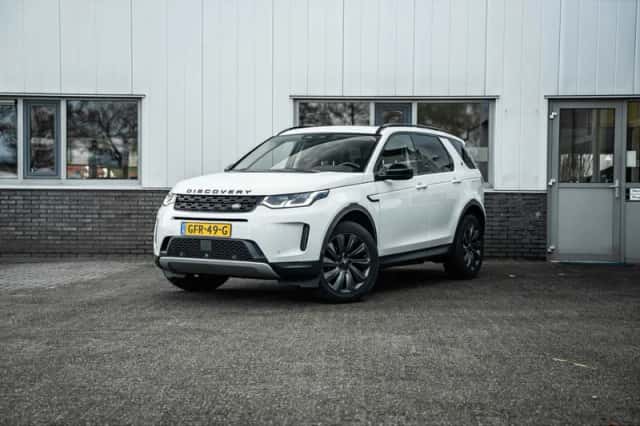Land Rover Discovery Sport (2021) thumbnail 1