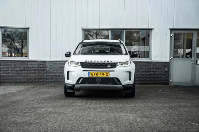 Land Rover Discovery Sport (2021) thumbnail 6