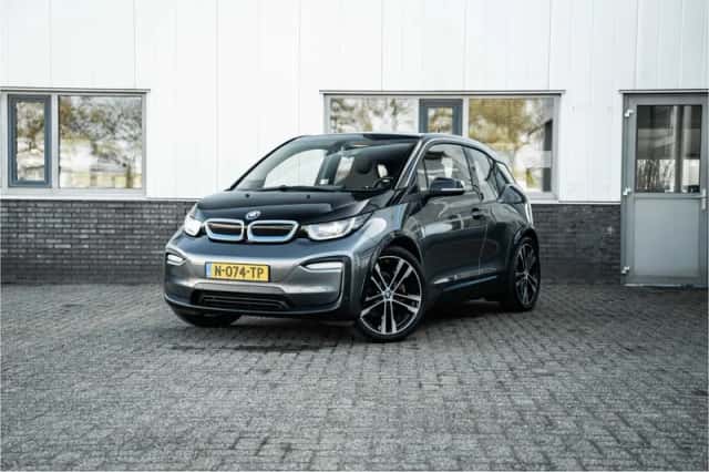 BMW i3 (2022) thumbnail 1