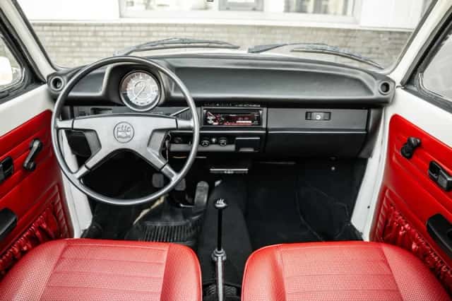 Volkswagen Kever (1980) thumbnail 2