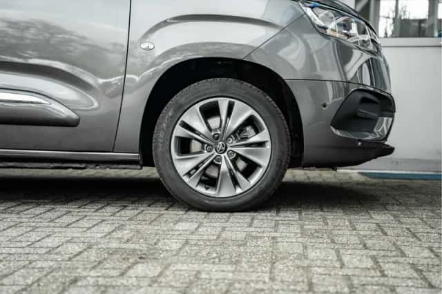 Toyota Proace (2022) thumbnail 4