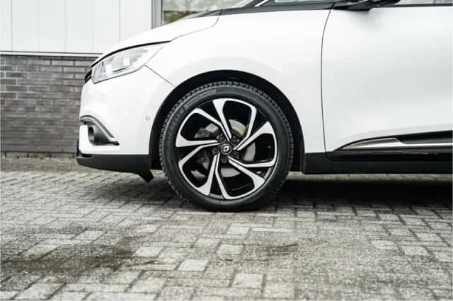Renault Scénic (2019) thumbnail 5