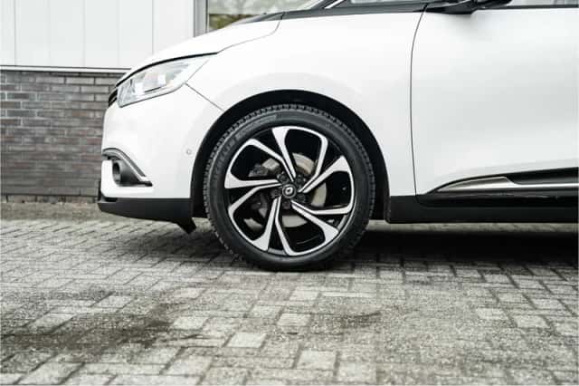 Renault Scénic (2019) thumbnail 5