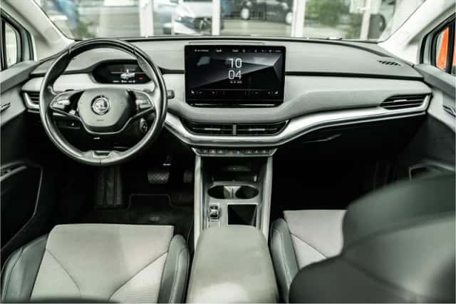 Škoda Enyaq (2021) thumbnail 2