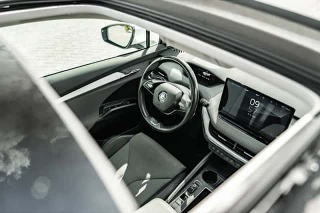 Škoda Enyaq (2021) thumbnail 5