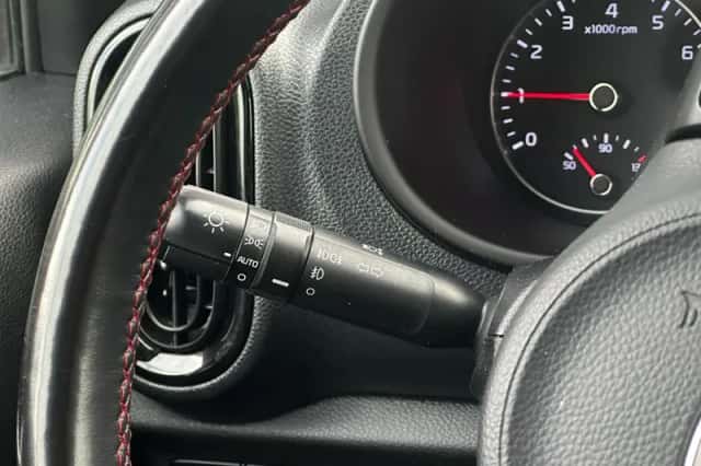 Kia Picanto (2020) thumbnail 6
