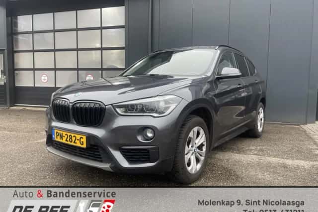BMW X1 (2017) thumbnail 1