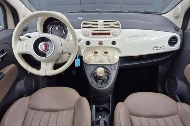 Fiat 500 (2015) thumbnail 2