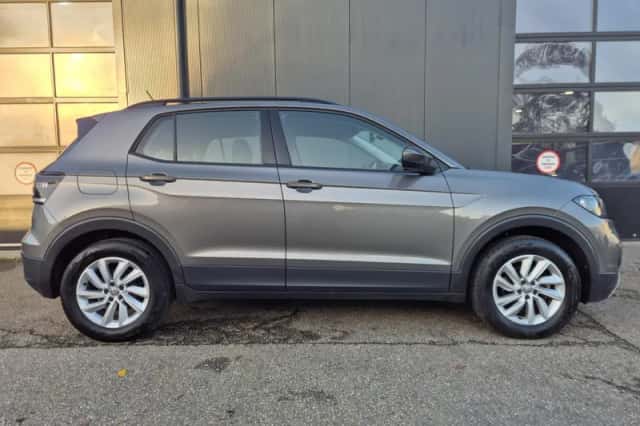 Volkswagen T-Cross (2019) thumbnail 4