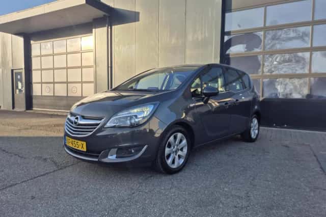 Opel Meriva (2016) thumbnail 1