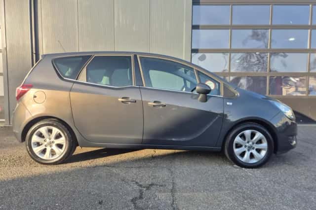 Opel Meriva (2016) thumbnail 6