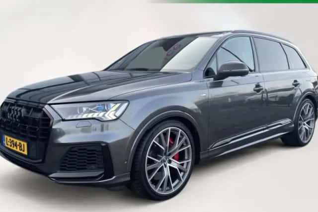 Audi Q7 (2021) thumbnail 1