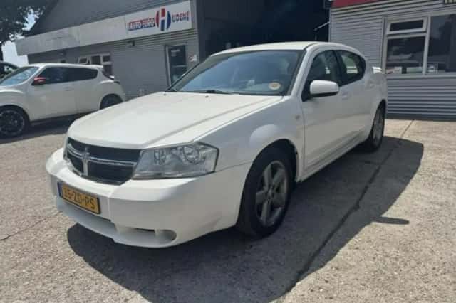Dodge Avenger (2008) thumbnail 1