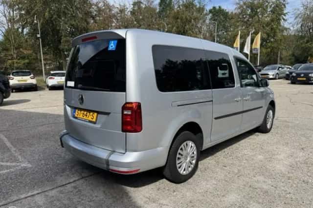 Volkswagen Caddy (2018) thumbnail 6
