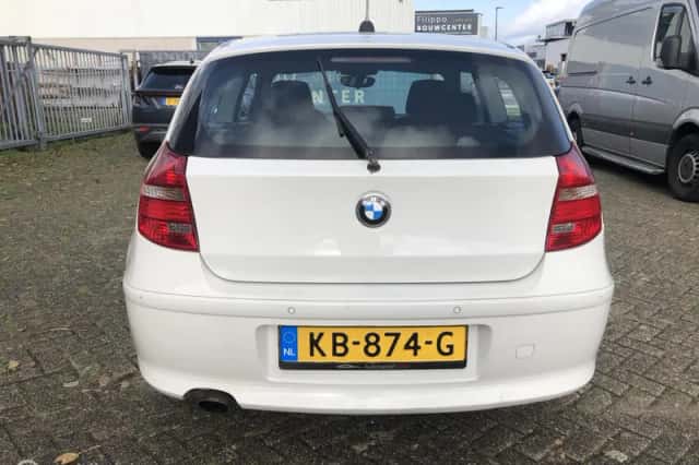 BMW 1-Serie (2008) thumbnail 6