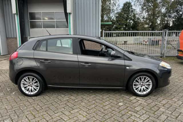 Fiat Bravo (2010) thumbnail 4