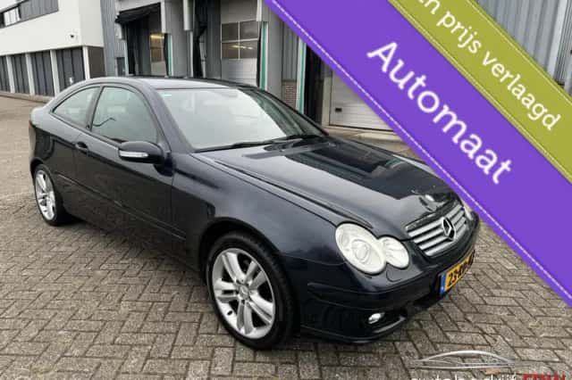 Mercedes-Benz C-Klasse (2005) thumbnail 3