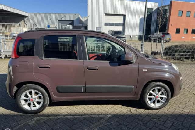 Fiat Panda (2012) thumbnail 4