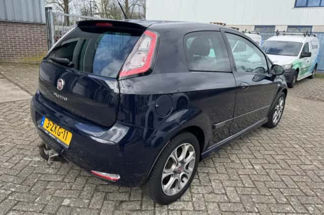 Fiat Punto (2014) thumbnail 5