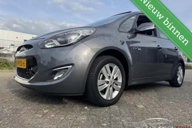 Hyundai ix20 (2011) thumbnail 1