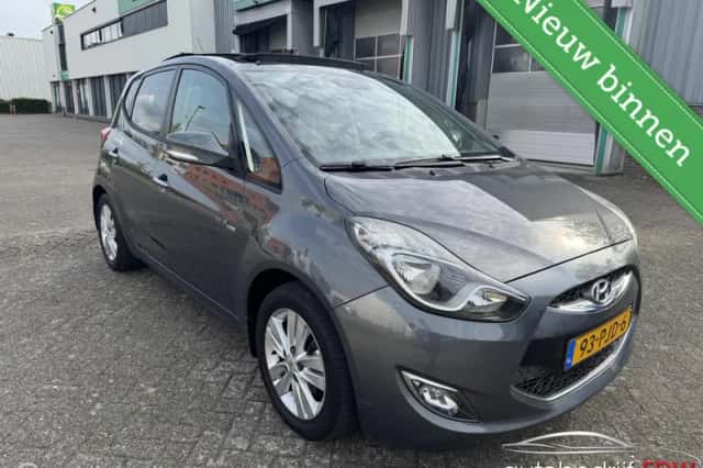 Hyundai ix20 (2011) thumbnail 3