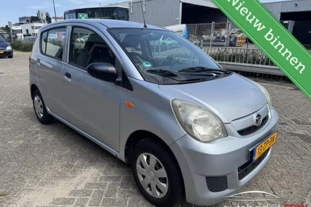 Daihatsu Cuore (2008) thumbnail 3