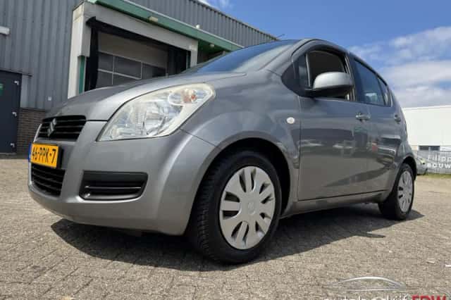 Suzuki Splash (2011) thumbnail 1