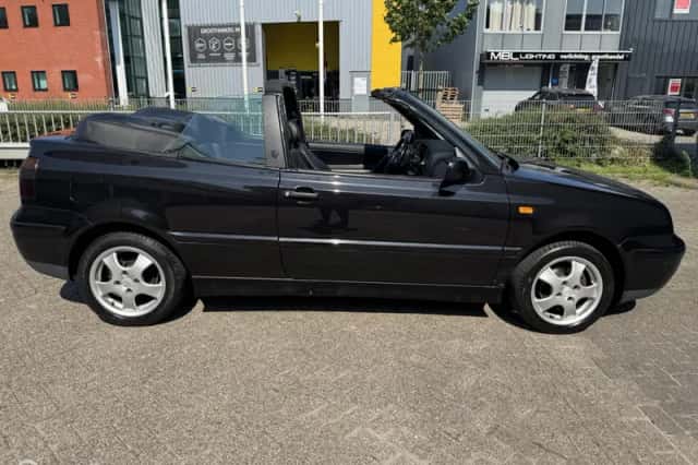 Volkswagen Golf (1998) thumbnail 5
