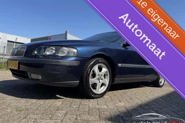 Volvo V70 (2003) thumbnail 1