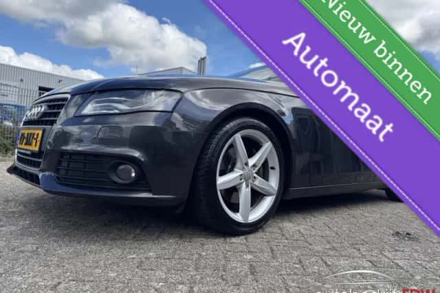Audi A4 (2009) thumbnail 1
