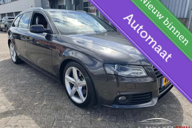 Audi A4 (2009) thumbnail 3