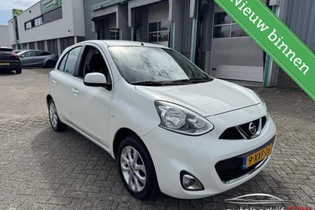 Nissan Micra (2014) thumbnail 3