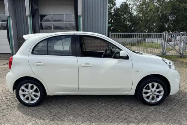 Nissan Micra (2014) thumbnail 4