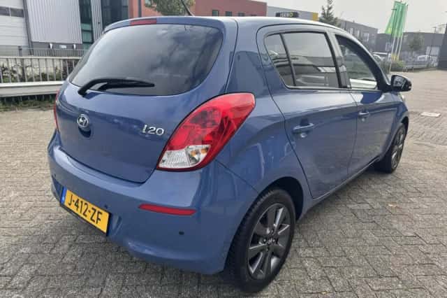 Hyundai i20 (2014) thumbnail 5