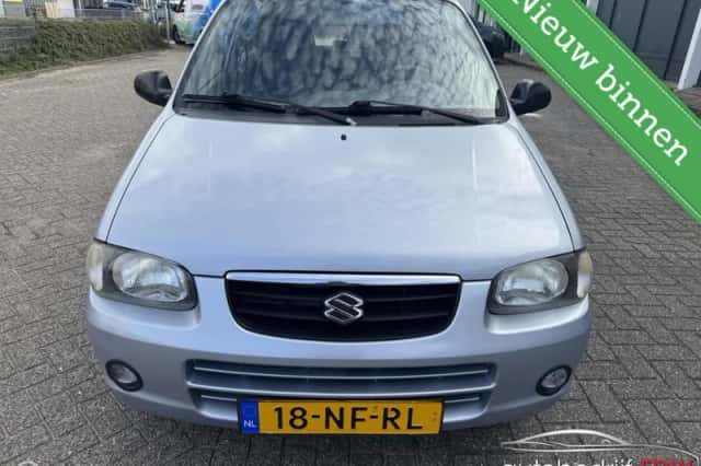 Suzuki Alto (2003) thumbnail 2