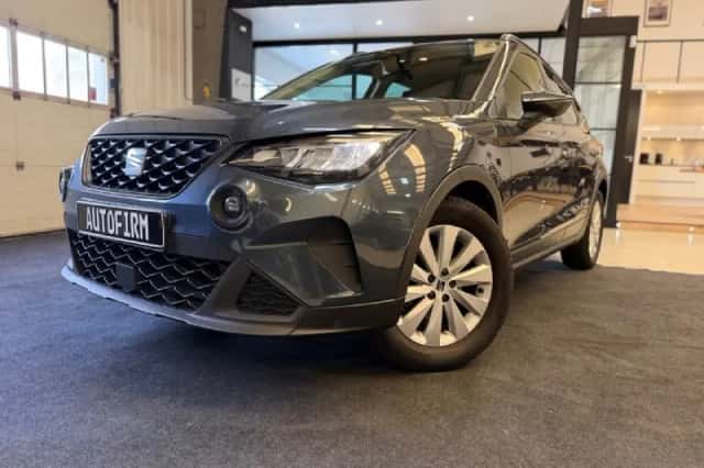SEAT Arona (2022) thumbnail 5