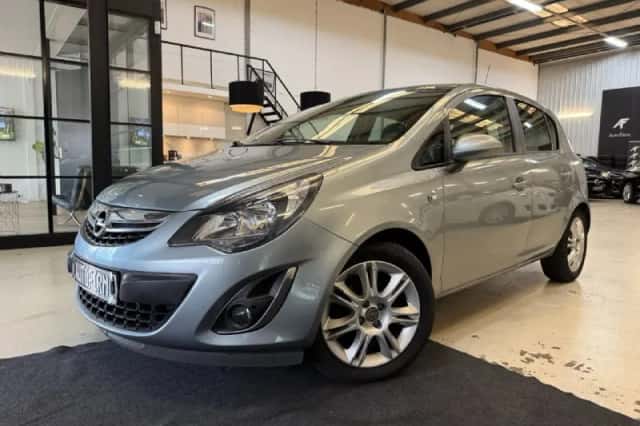 Opel Corsa (2014) thumbnail 5
