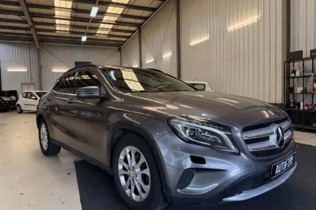 Mercedes-Benz GLA-Klasse (2014) thumbnail 2