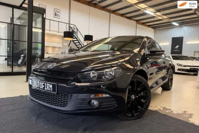 Volkswagen Scirocco (2012) thumbnail 1