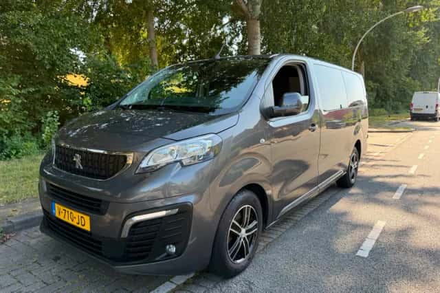 Peugeot Expert (2017) thumbnail 1