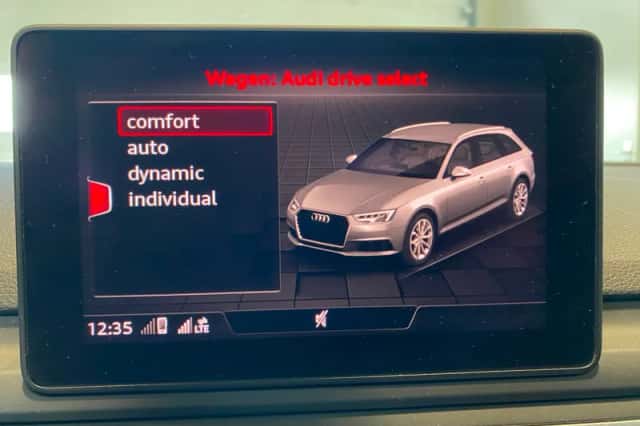 Audi A4 (2018) thumbnail 6