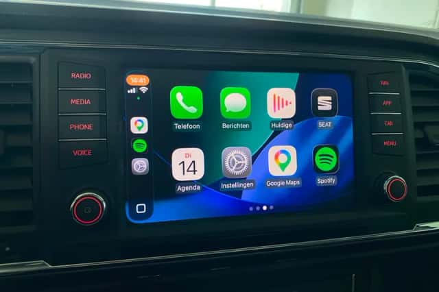SEAT Ateca (2016) thumbnail 2