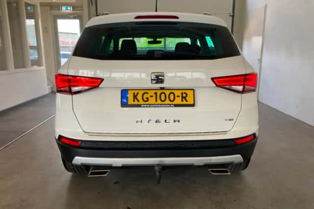 SEAT Ateca (2016) thumbnail 6