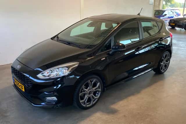 Ford Fiesta (2019) thumbnail 4