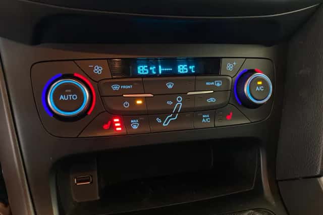 Ford Focus (2018) thumbnail 5