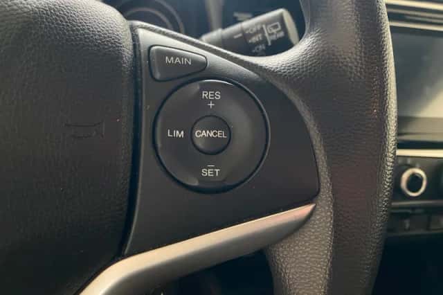 Honda Jazz (2017) thumbnail 4