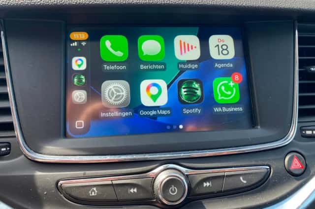 Opel Astra (2016) thumbnail 3