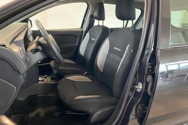 Dacia Sandero (2014) thumbnail 3
