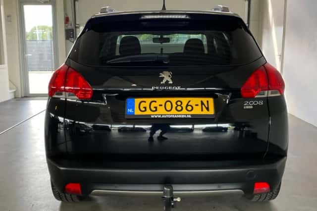 Peugeot 2008 (2015) thumbnail 4