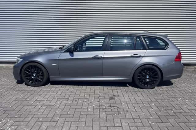 BMW 3-Serie (2009) thumbnail 6